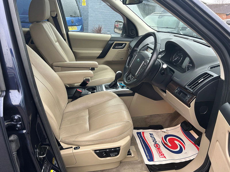 Land Rover Freelander 2 2.2 SD4 HSE SUV 5dr Diesel CommandShift 4WD Euro 5 (190 ps) 5dr Automatic 2025