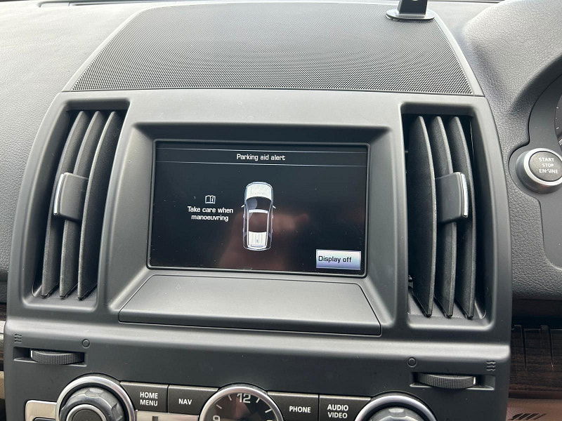 Land Rover Freelander 2 2.2 SD4 HSE SUV 5dr Diesel CommandShift 4WD Euro 5 (190 ps) 5dr Automatic 2025