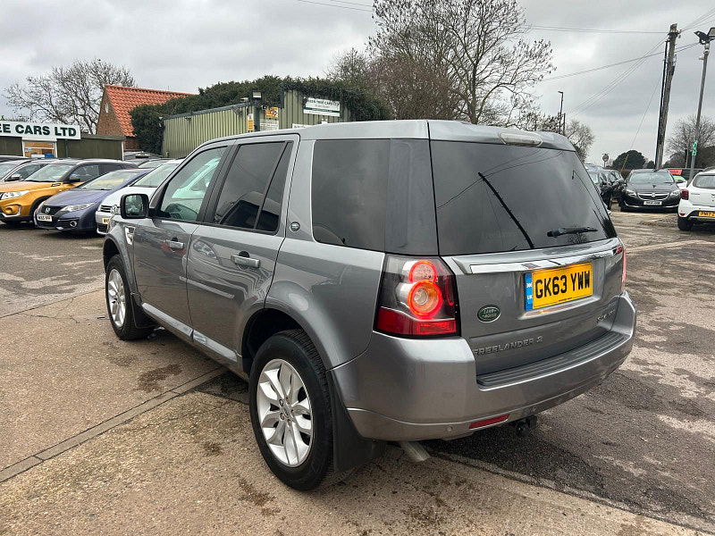 Land Rover Freelander 2 2.2 SD4 HSE SUV 5dr Diesel CommandShift 4WD Euro 5 (190 ps) 5dr Automatic 2025