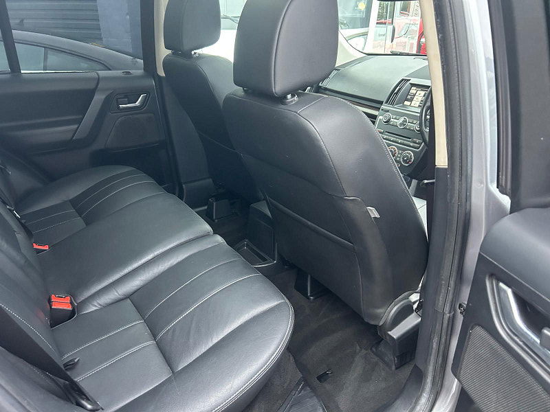 Land Rover Freelander 2 2.2 SD4 HSE SUV 5dr Diesel CommandShift 4WD Euro 5 (190 ps) 5dr Automatic 2025