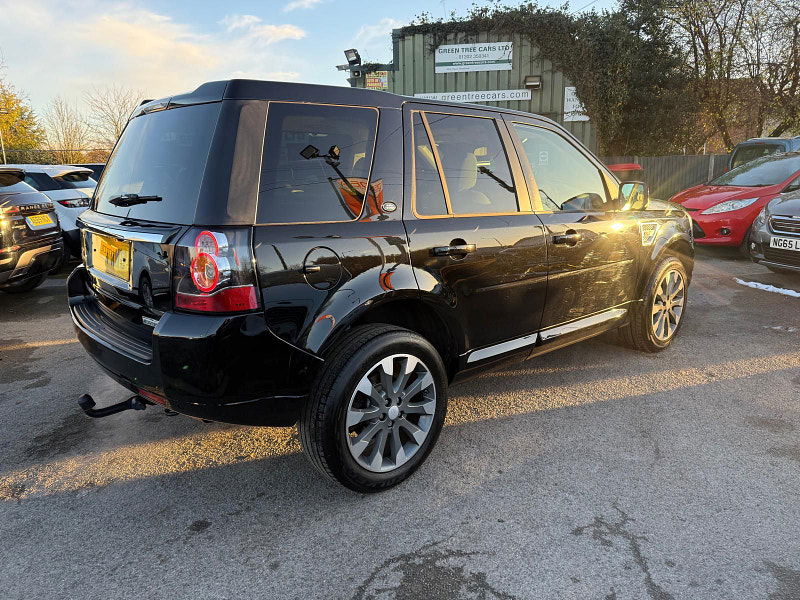 Land Rover Freelander 2 2.2 SD4 Metropolis SUV 5dr Diesel CommandShift 4WD Euro 5 (190 ps) 5dr Automatic 2024