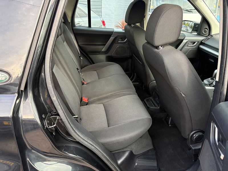 Land Rover Freelander 2 2.2 TD4 GS SUV 5dr Diesel CommandShift 4WD Euro 5 (150 ps) 5dr Automatic 2026