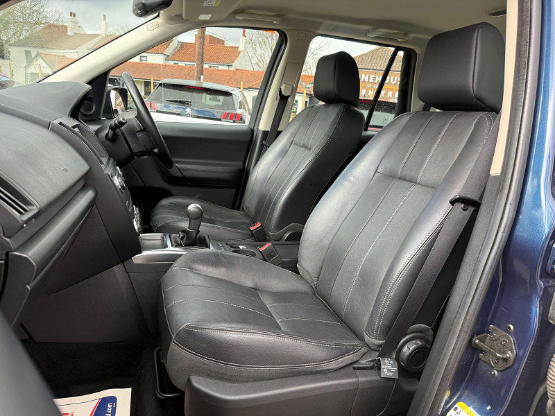 Land Rover Freelander 2 2.2 TD4 GS SUV 5dr Diesel Manual 4WD Euro 5 (s/s) (150 ps) 5dr Manual 2025