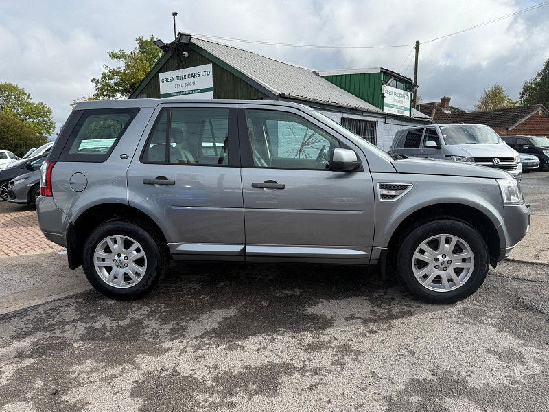 Land Rover FREELANDER SD4 XS 5dr Automatic 2024