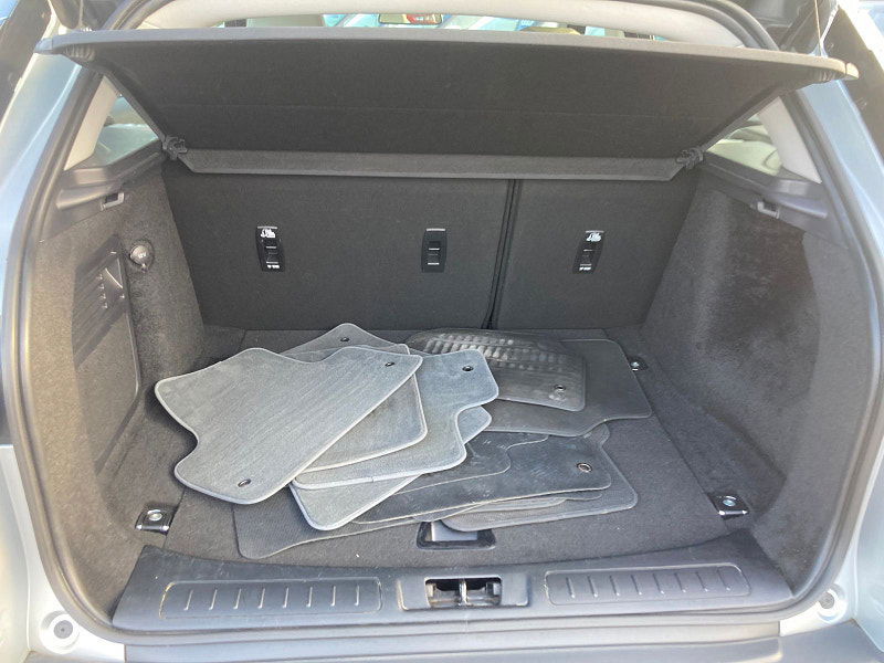 Land Rover Range Rover Evoque 2.0 eD4 SE SUV 5dr Diesel Manual FWD Euro 6 (s/s) (150 ps) 5dr Manual 2026