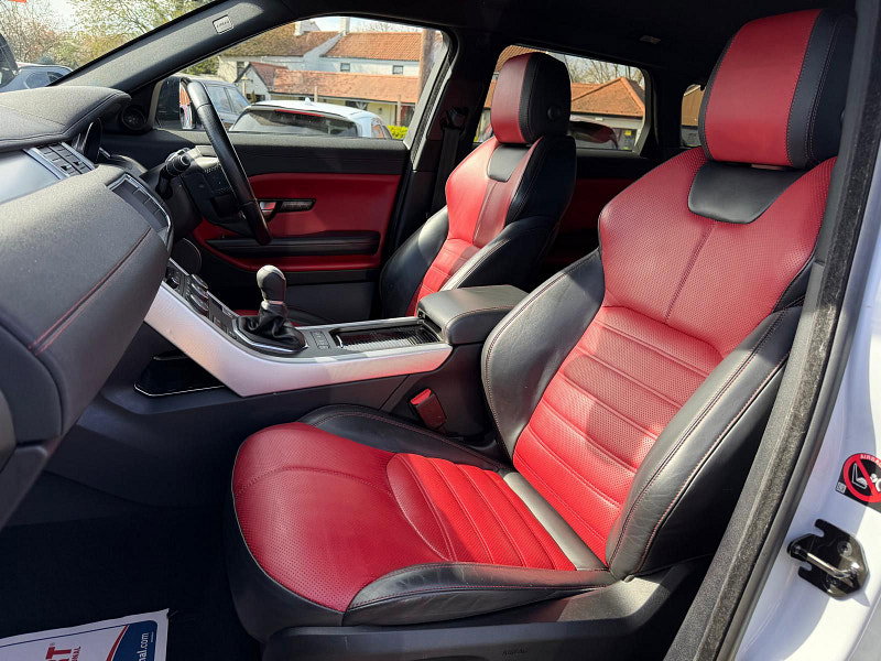 Land Rover Range Rover Evoque 2.0 TD4 HSE Dynamic SUV 5dr Diesel Manual 4WD Euro 6 (s/s) (180 ps) 5dr Manual 2026