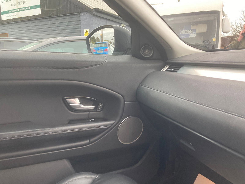 Land Rover Range Rover Evoque 2.0 TD4 SE Tech SUV 5dr Diesel Auto 4WD Euro 6 (s/s) (180 ps) 5dr Automatic 2026