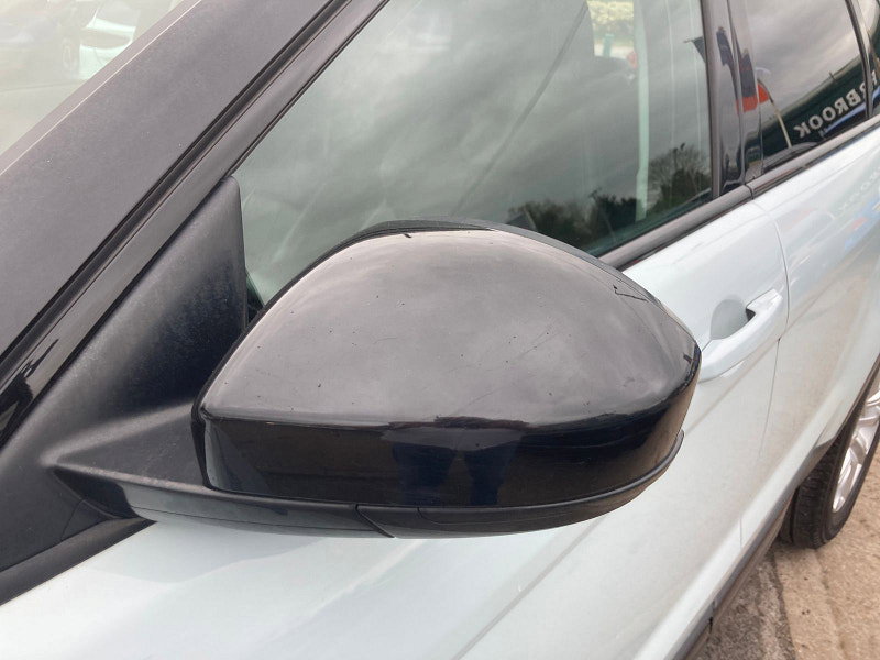 Land Rover Range Rover Evoque 2.0 TD4 SE Tech SUV 5dr Diesel Auto 4WD Euro 6 (s/s) (180 ps) 5dr Automatic 2026