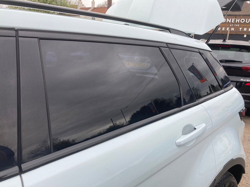 Land Rover Range Rover Evoque 2.0 TD4 SE Tech SUV 5dr Diesel Auto 4WD Euro 6 (s/s) (180 ps) 5dr Automatic 2026