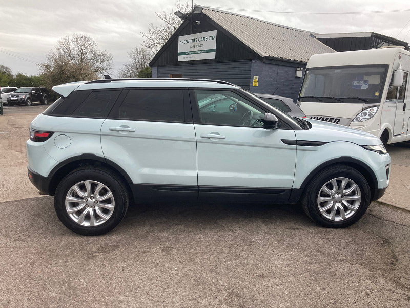 Land Rover Range Rover Evoque 2.0 TD4 SE Tech SUV 5dr Diesel Auto 4WD Euro 6 (s/s) (180 ps) 5dr Automatic 2026