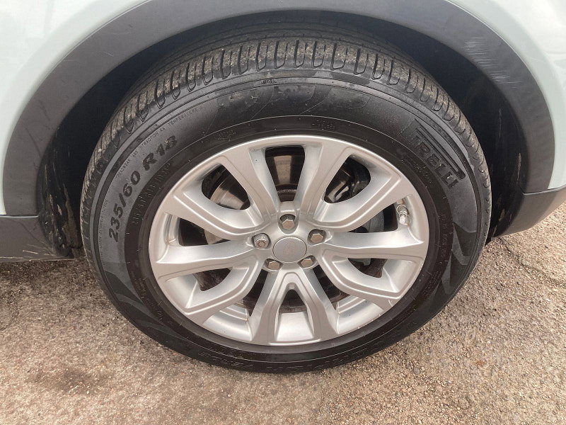 Land Rover Range Rover Evoque 2.0 TD4 SE Tech SUV 5dr Diesel Auto 4WD Euro 6 (s/s) (180 ps) 5dr Automatic 2026