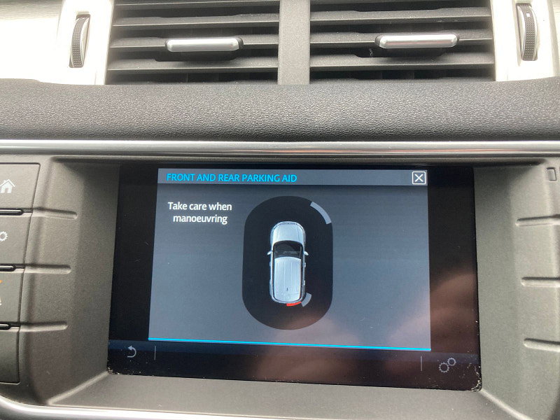 Land Rover Range Rover Evoque 2.0 TD4 SE Tech SUV 5dr Diesel Auto 4WD Euro 6 (s/s) (180 ps) 5dr Automatic 2026