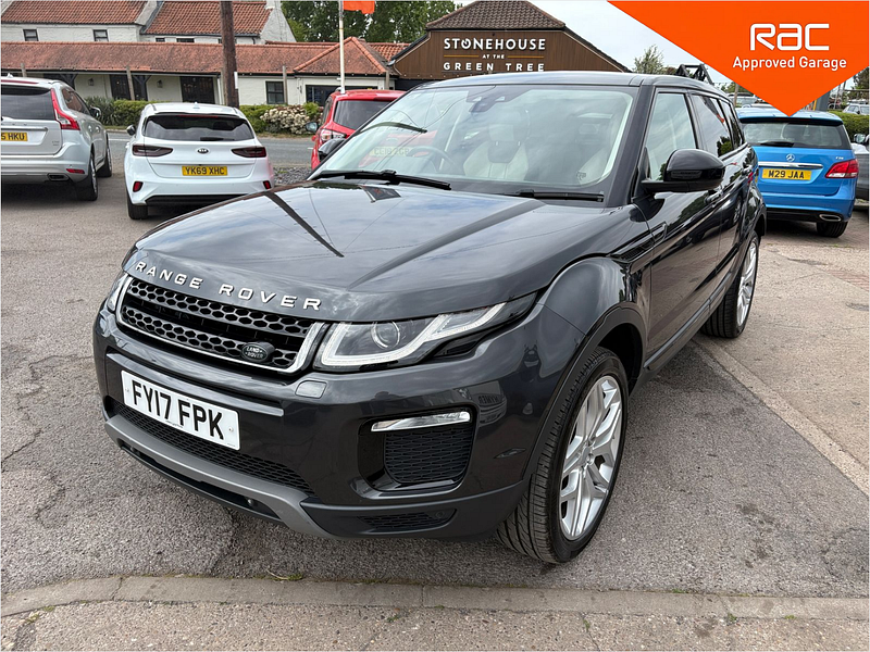 Land Rover Range Rover Evoque 2.0 TD4 SE Tech SUV 5dr Diesel Manual 4WD Euro 6 (s/s) (180 ps) 5dr Manual 2026