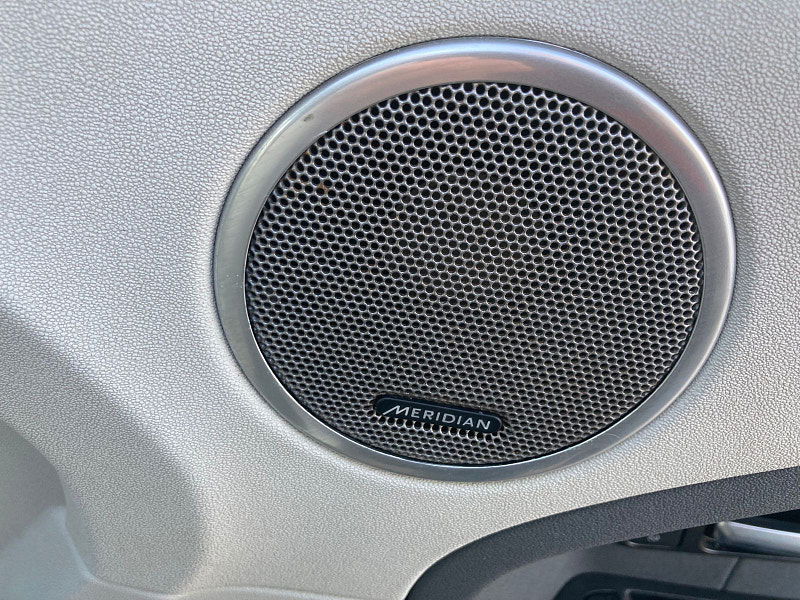 Land Rover Range Rover Evoque 2.2 eD4 Pure Tech SUV 5dr Diesel Manual FWD Euro 5 (s/s) (150 ps) 5dr Manual 2026