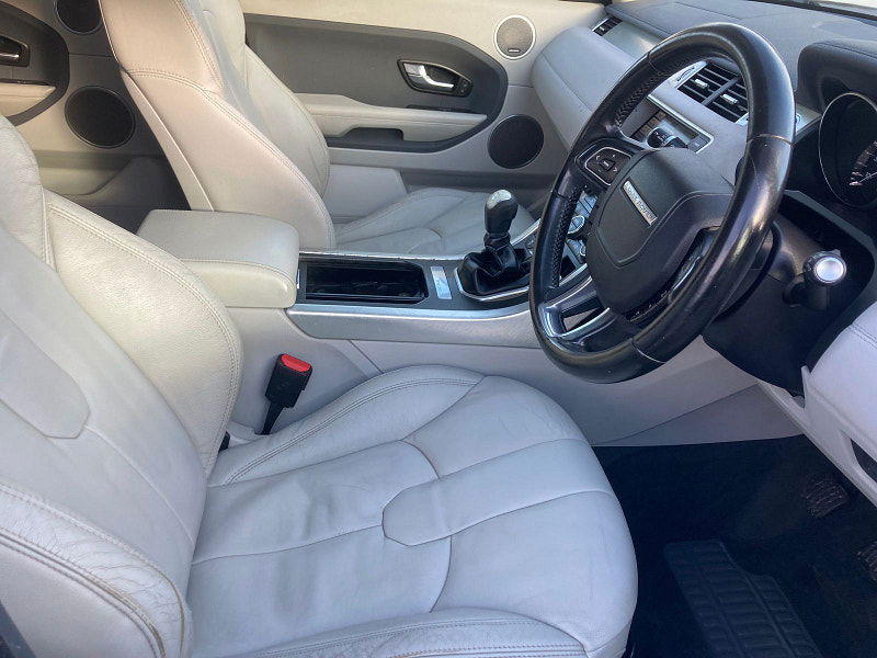 Land Rover Range Rover Evoque 2.2 eD4 Pure Tech SUV 5dr Diesel Manual FWD Euro 5 (s/s) (150 ps) 5dr Manual 2026