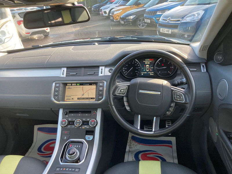 Land Rover Range Rover Evoque 2.2 SD4 Dynamic SUV 5dr Diesel Auto 4WD Euro 5 (190 ps) 5dr Automatic 2026