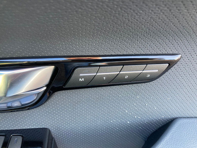 Land Rover Range Rover Evoque 2.2 SD4 Dynamic SUV 5dr Diesel Auto 4WD Euro 5 (190 ps) 5dr Automatic 2026