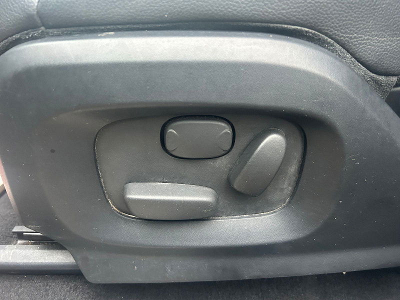 Land Rover Range Rover Evoque 2.2 SD4 Dynamic SUV 5dr Diesel Auto 4WD Euro 5 (s/s) (190 ps) 5dr Automatic 2026