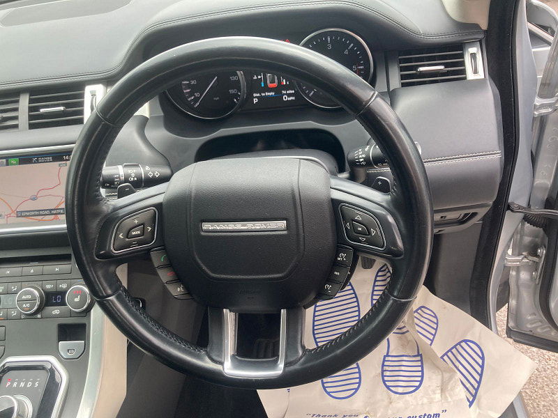 Land Rover Range Rover Evoque 2.2 SD4 Prestige SUV 5dr Diesel Auto 4WD Euro 5 (s/s) (190 ps) 5dr Automatic 2025