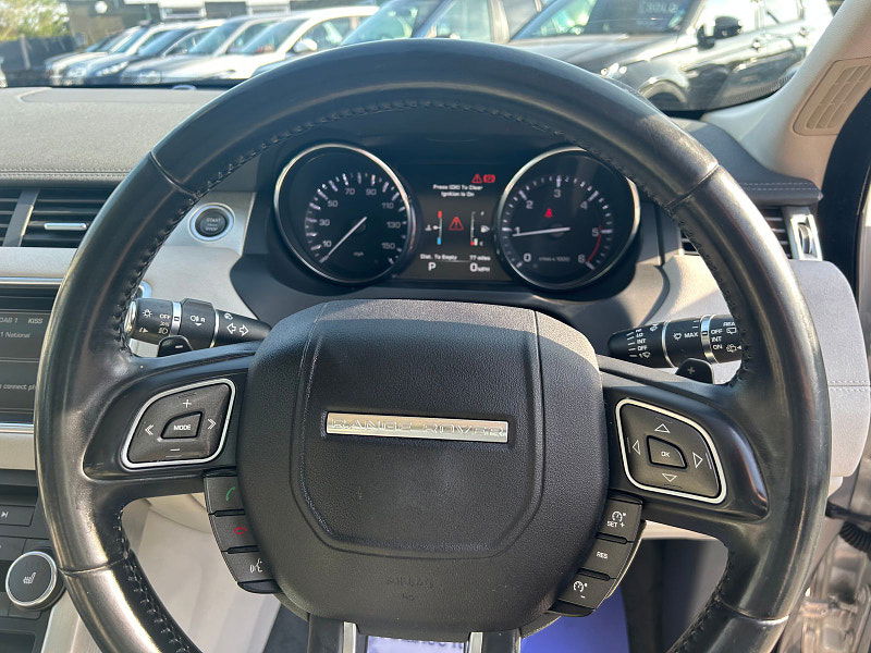 Land Rover Range Rover Evoque 2.2 SD4 Pure SUV 5dr Diesel Auto 4WD Euro 5 (s/s) (190 ps) 5dr Automatic 2025