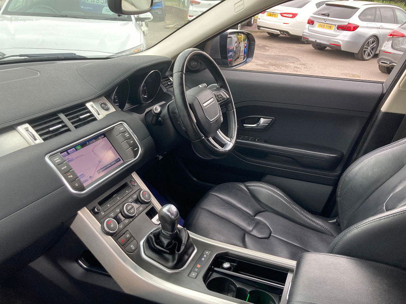 Land Rover Range Rover Evoque 2.2 SD4 Pure SUV 5dr Diesel Manual 4WD Euro 5 (s/s) (190 ps) 5dr Manual 2025