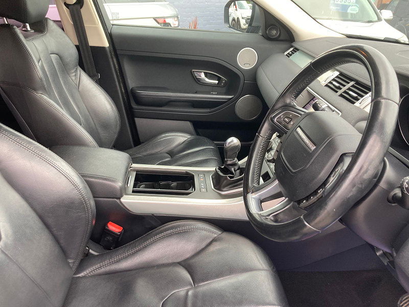 Land Rover Range Rover Evoque 2.2 SD4 Pure SUV 5dr Diesel Manual 4WD Euro 5 (s/s) (190 ps) 5dr Manual 2025