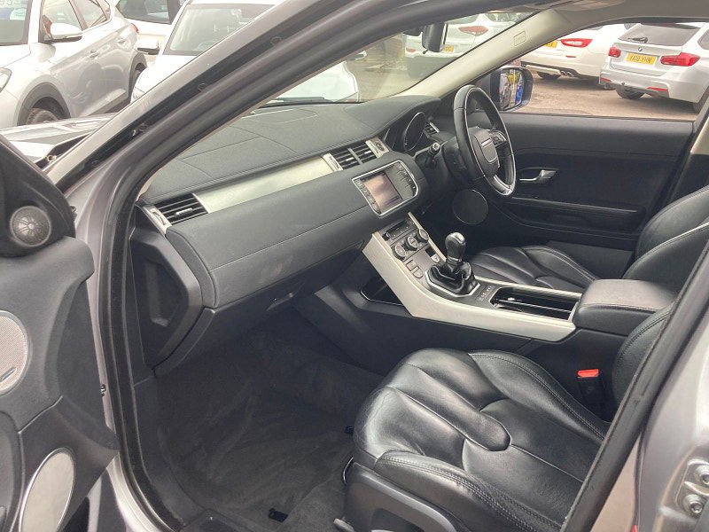Land Rover Range Rover Evoque 2.2 SD4 Pure SUV 5dr Diesel Manual 4WD Euro 5 (s/s) (190 ps) 5dr Manual 2025