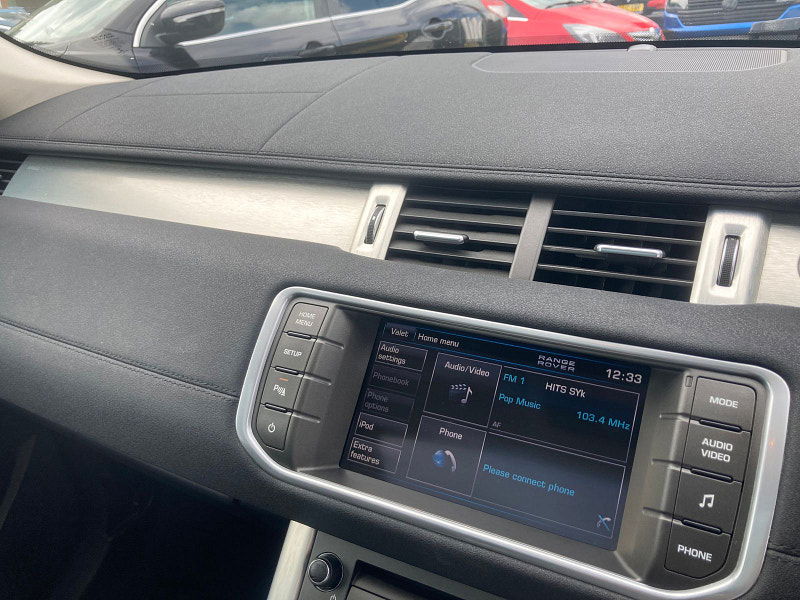 Land Rover Range Rover Evoque 2.2 SD4 Pure SUV 5dr Diesel Manual 4WD Euro 5 (s/s) (190 ps) 5dr Manual 2025