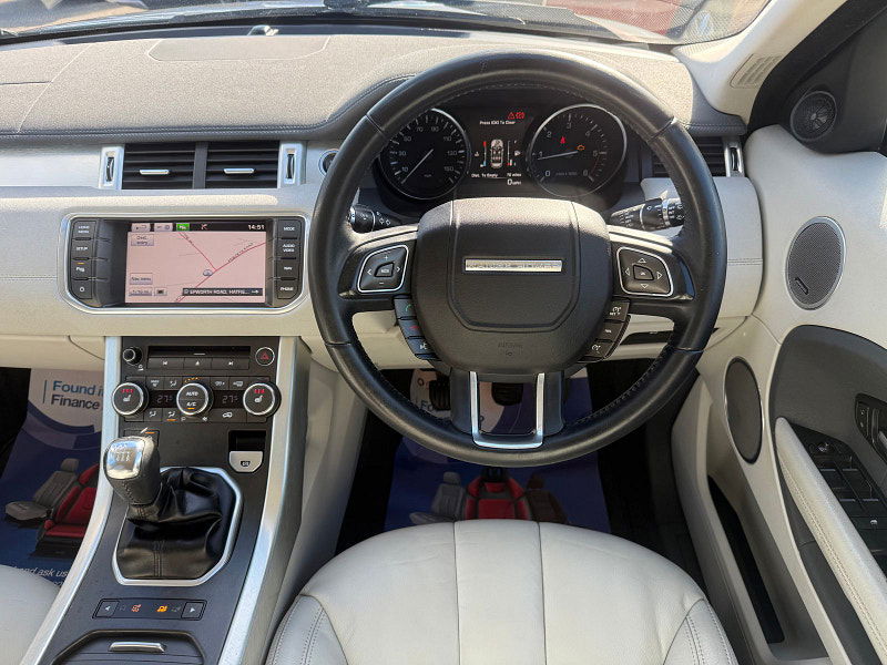 Land Rover Range Rover Evoque 2.2 SD4 Pure Tech SUV 5dr Diesel Manual 4WD Euro 5 (s/s) (190 ps) 5dr Manual 2025