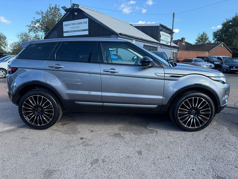 Land Rover Range Rover Evoque 2.2 SD4 Pure Tech SUV 5dr Diesel Manual 4WD Euro 5 (s/s) (190 ps) 5dr Manual 2025
