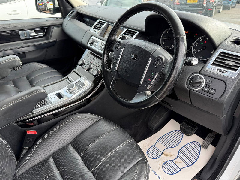 Land Rover Range Rover Sport 3.0 SD V6 HSE SUV 5dr Diesel Auto 4WD Euro 5 (255 bhp) 5dr Automatic 2026