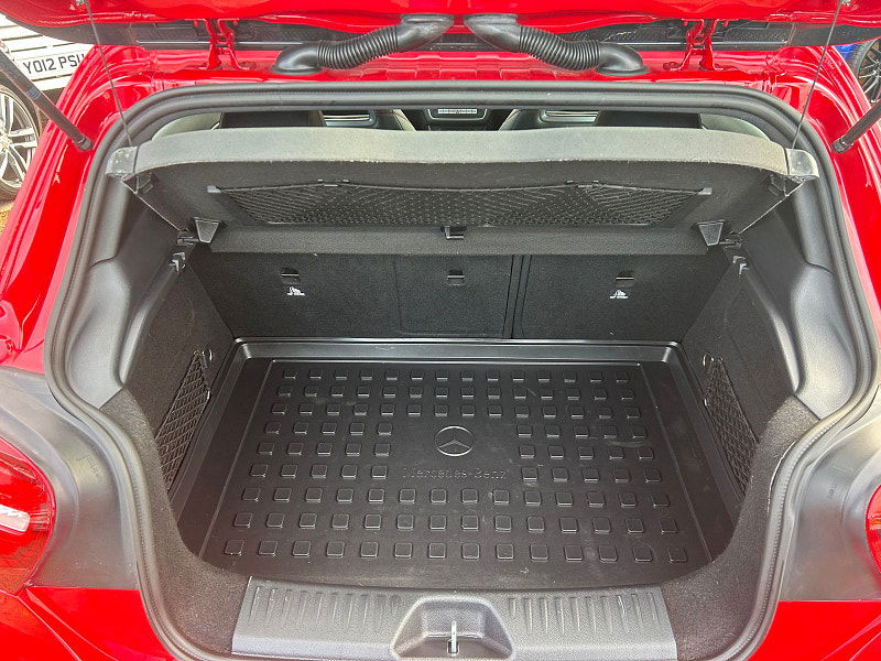 Mercedes-Benz A Class 1.5 A180d AMG Line (Premium) Hatchback 5dr Diesel 7G-DCT Euro 6 (s/s) (109 ps) 5dr Automatic 2025