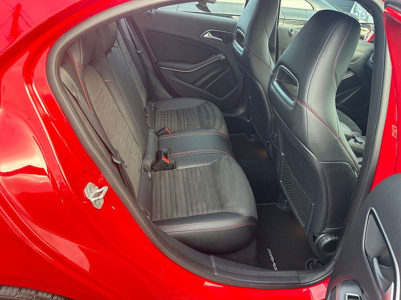 Mercedes-Benz A Class 1.5 A180d AMG Line (Premium) Hatchback 5dr Diesel 7G-DCT Euro 6 (s/s) (109 ps) 5dr Automatic 2025