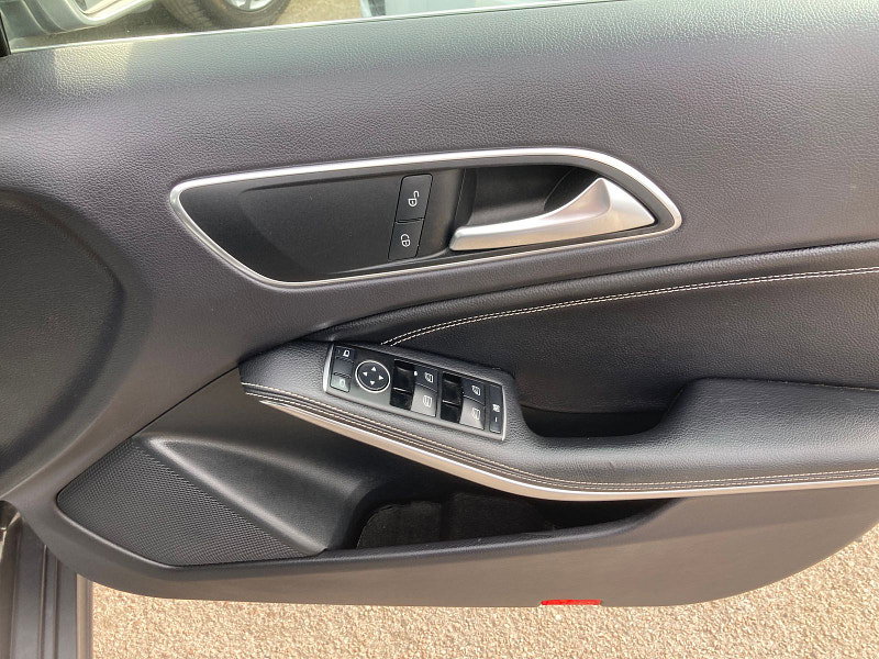 Mercedes-Benz A Class 1.6 A200 Sport Hatchback 5dr Petrol Manual Euro 6 (s/s) (156 ps) 5dr Manual 2026