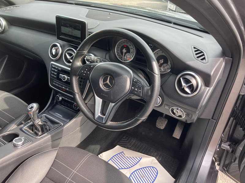 Mercedes-Benz A Class 1.6 A200 Sport Hatchback 5dr Petrol Manual Euro 6 (s/s) (156 ps) 5dr Manual 2026