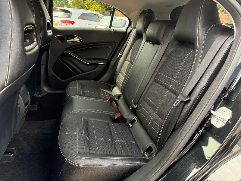 Mercedes-Benz A Class 1.8 A180 CDI Sport Hatchback 5dr Diesel 7G-DCT Euro 5 (s/s) (109 ps) 5dr Automatic 2025