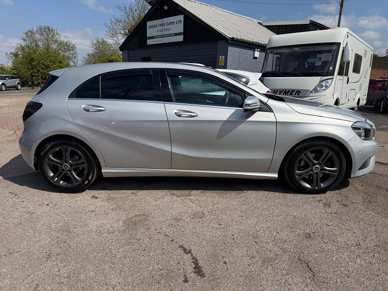 Mercedes-Benz A Class 1.8 A200 CDI BlueEfficiency Sport Hatchback 5dr Diesel 7G-DCT Euro 5 (s/s) (136 ps) 5dr Automatic 2026