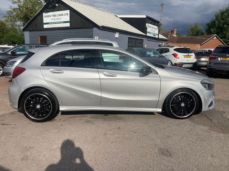 Mercedes-Benz A Class 2.1 A200d AMG Line (Executive) Hatchback 5dr Diesel Manual Euro 6 (s/s) (136 ps) 5dr Manual 2025