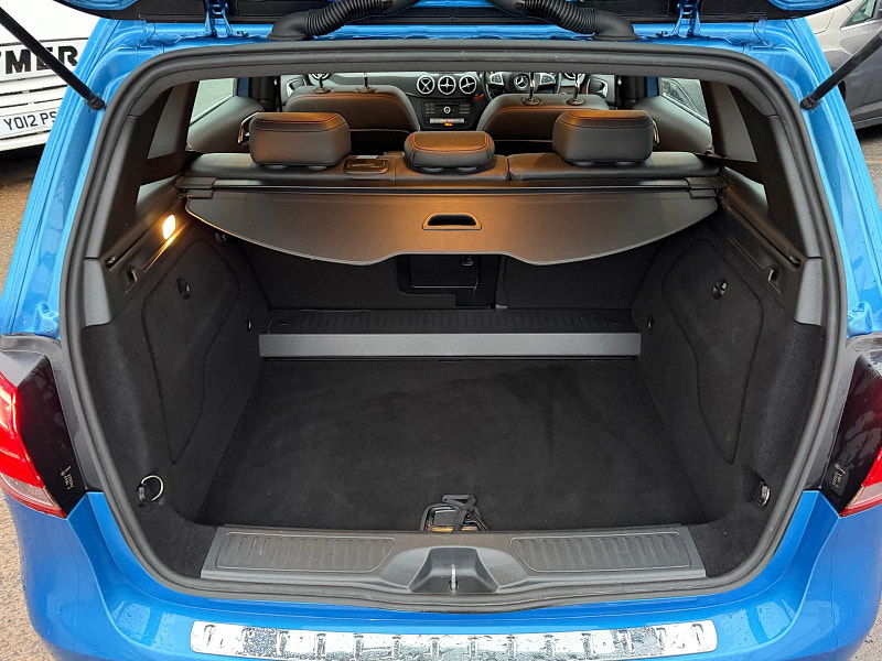 Mercedes-Benz B Class 1.5 B180 CDI AMG Line MPV 5dr Diesel 7G-DCT Euro 6 (s/s) (109 ps) 5dr Automatic 2026