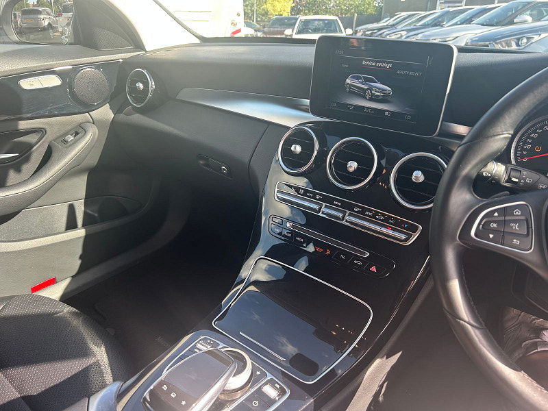 Mercedes-Benz C Class 2.1 C220 BlueTEC SE Estate 5dr Diesel G-Tronic+ Euro 6 (s/s) (170 ps) 5dr Automatic 2025