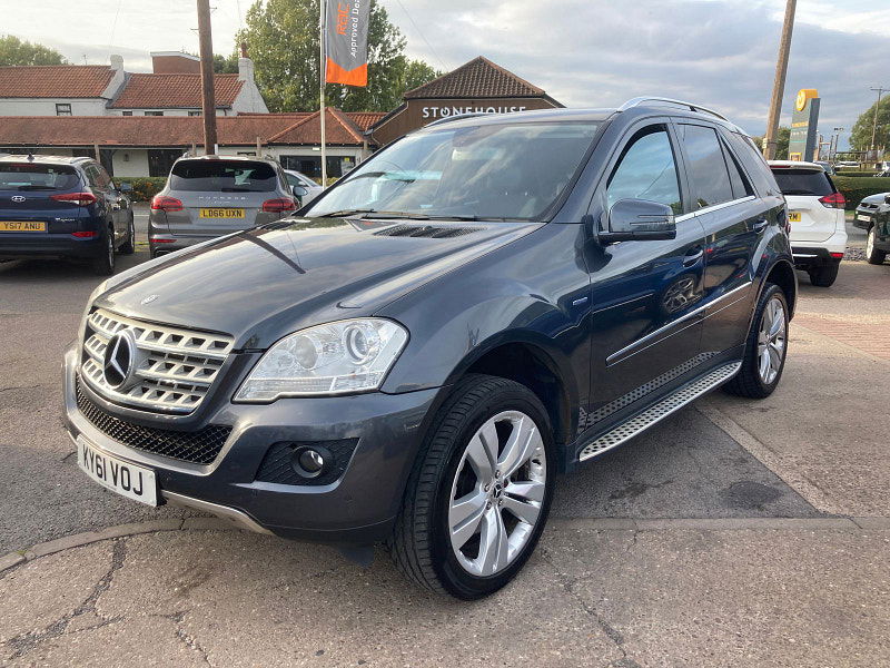 Mercedes-Benz M Class 3.0 ML350 CDI V6 BlueEfficiency Sport SUV 5dr Diesel G-Tronic 4WD Euro 5 (231 ps) 5dr Automatic 2025