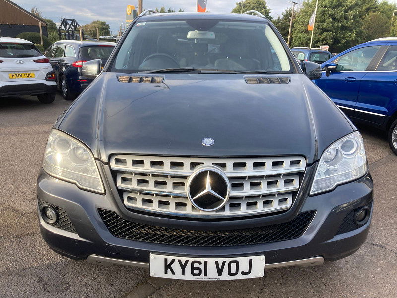 Mercedes-Benz M Class 3.0 ML350 CDI V6 BlueEfficiency Sport SUV 5dr Diesel G-Tronic 4WD Euro 5 (231 ps) 5dr Automatic 2025