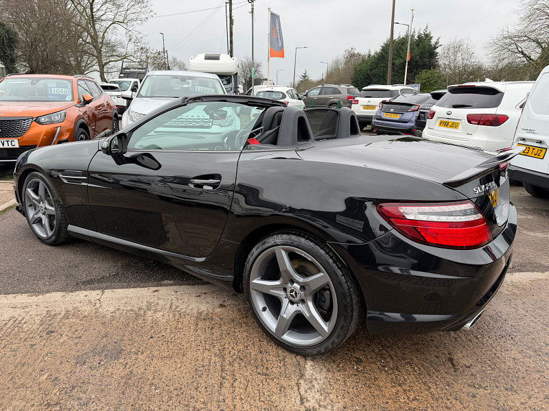 Mercedes-Benz SLK 2.1 SLK250 CDI BlueEfficiency AMG Sport Convertible 2dr Diesel G-Tronic+ Euro 5 (s/s) (204 ps) 2dr Automatic 2026