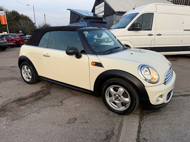 MINI Convertible 1.6 One Convertible 2dr Petrol Manual Euro 5 (98 ps) 2dr Manual 2025