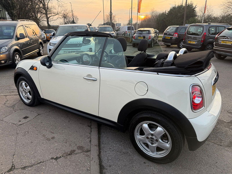 MINI Convertible 1.6 One Convertible 2dr Petrol Manual Euro 5 (98 ps) 2dr Manual 2025