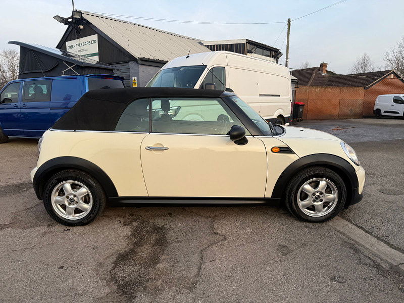 MINI Convertible 1.6 One Convertible 2dr Petrol Manual Euro 5 (98 ps) 2dr Manual 2025