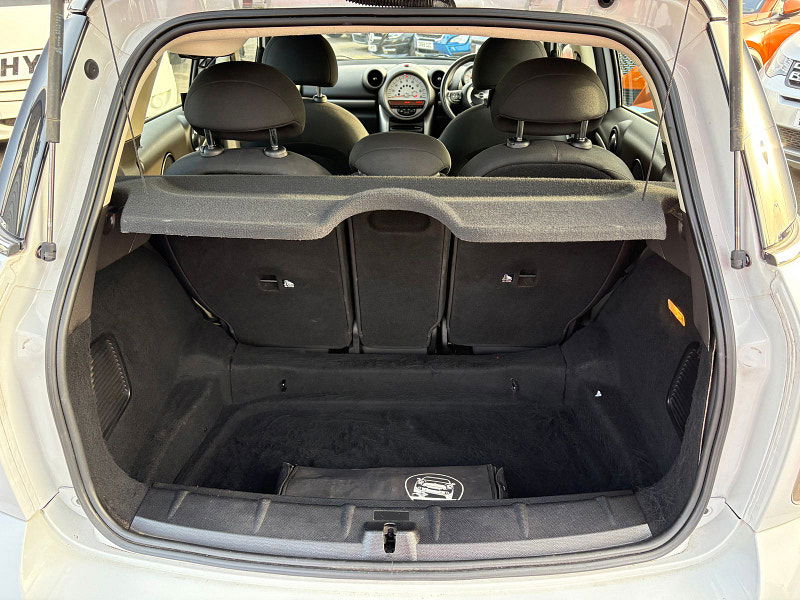 MINI Countryman 1.6 Cooper D SUV 5dr Diesel Manual Euro 5 (s/s) (112 ps) 5dr Manual 2026