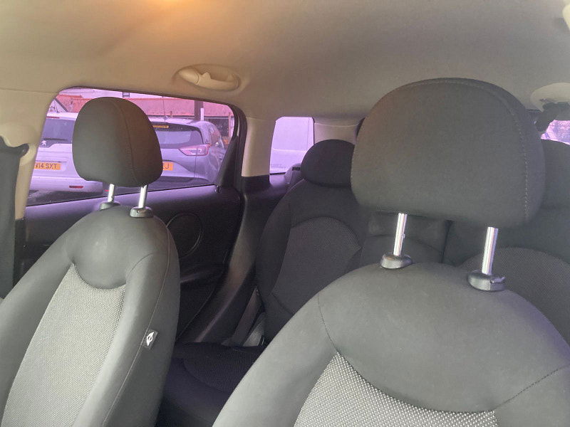 MINI Countryman 1.6 Cooper D SUV 5dr Diesel Manual Euro 5 (s/s) (112 ps) 5dr Manual 2025