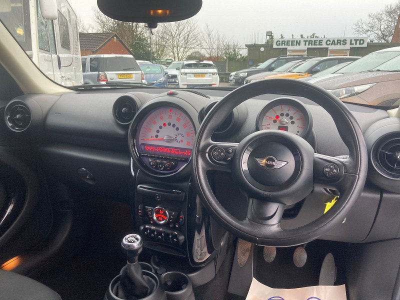 MINI Countryman 1.6 Cooper D SUV 5dr Diesel Manual Euro 5 (s/s) (112 ps) 5dr Manual 2025