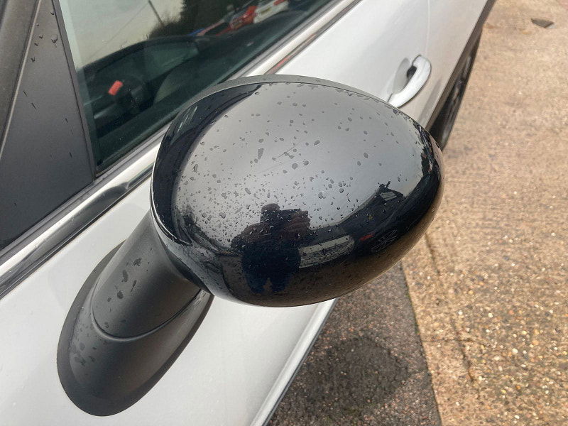 MINI Countryman 1.6 Cooper D SUV 5dr Diesel Manual Euro 5 (s/s) (112 ps) 5dr Manual 2025